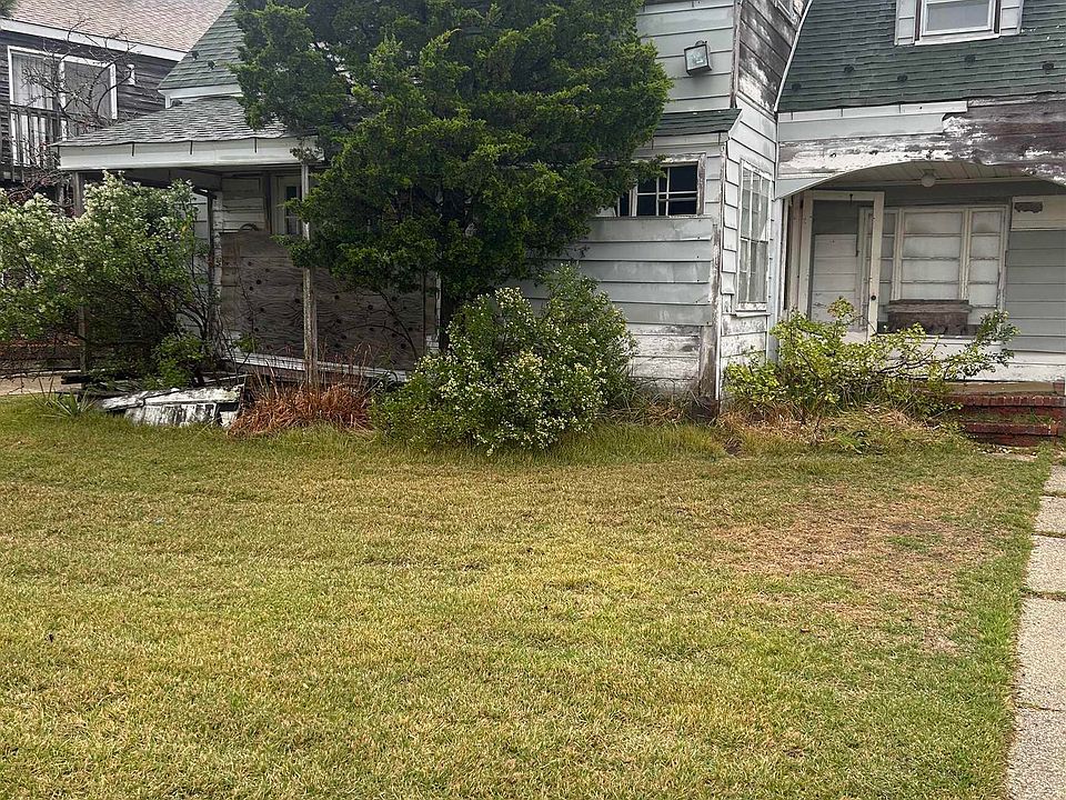 1st image of 1616 Bay Dr