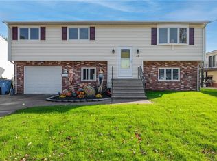 45 Clark St, Cumberland, RI 02864