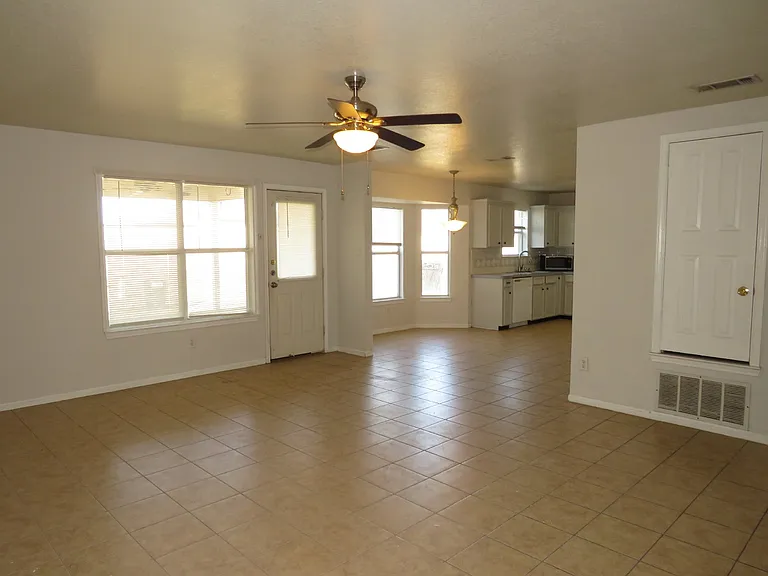 4603 Telluride Dr — Photo 7