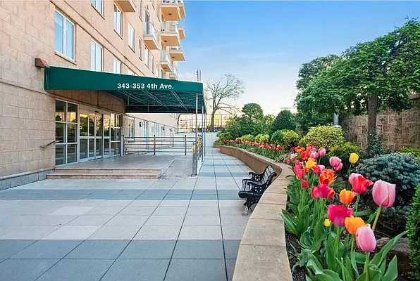 Sold by Douglas Elliman | media 12