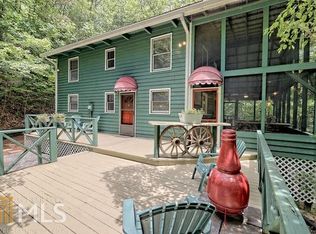 302 Finch Dr, Clayton, GA 30525