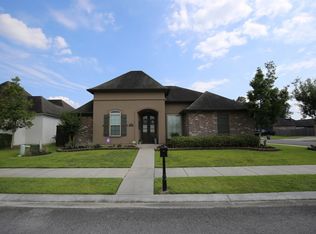 14714 Laketown Dr, Baton Rouge, LA 70810