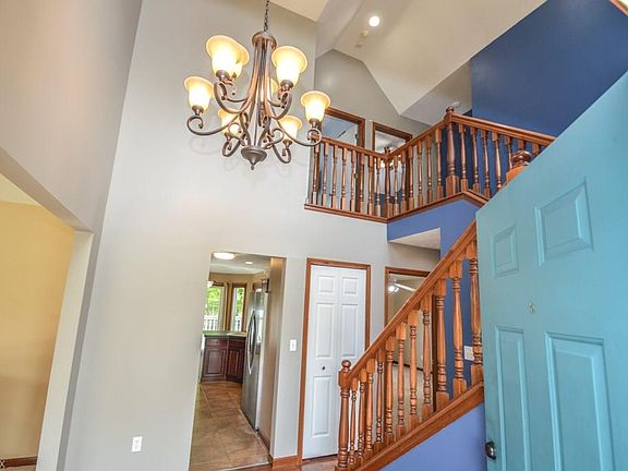 3rd image of 5429 Heather Hill Dr