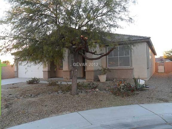 3rd image of 5813 Aqua Verde St