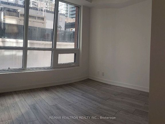 2nd image of 108 Peter St #815