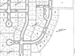 807 Autumn Rd, Hickman, NE 68372