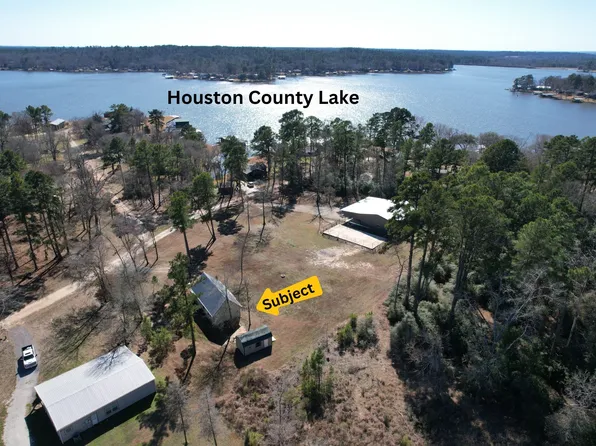 283 Lakeshore Dr, Grapeland, TX 75844