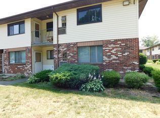 55 Thompson St APT 5D, East Haven, CT 06513