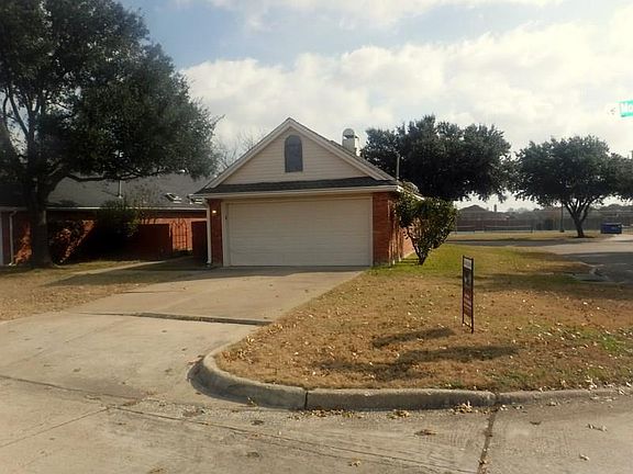2nd image of 3120 Morning Meadow Ln