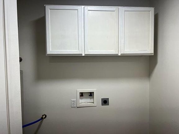 5th image of 540 Joy Ln