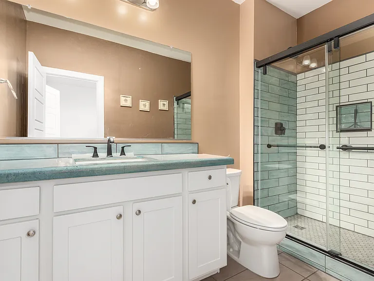 Private bath for bedroom