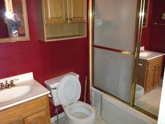 Bathroom unit 1