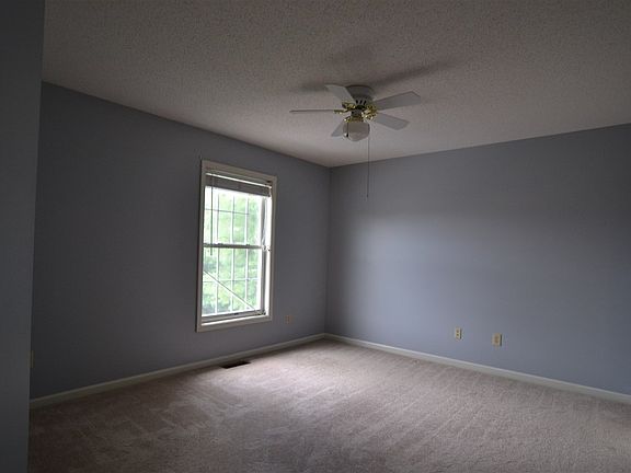 5th image of 854 E Sherwood Hills Dr