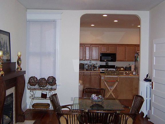 3rd image of 2312 Floyd Ave