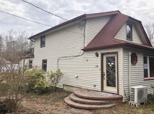 136 E Pennsylvania Ave, Woodbine, NJ 08270