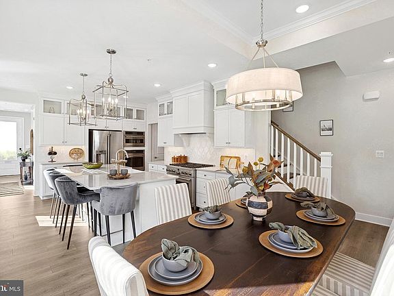 6th image of this home