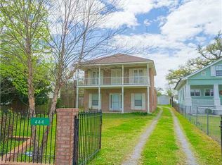 444 E Second St, Pass Christian, MS 39571