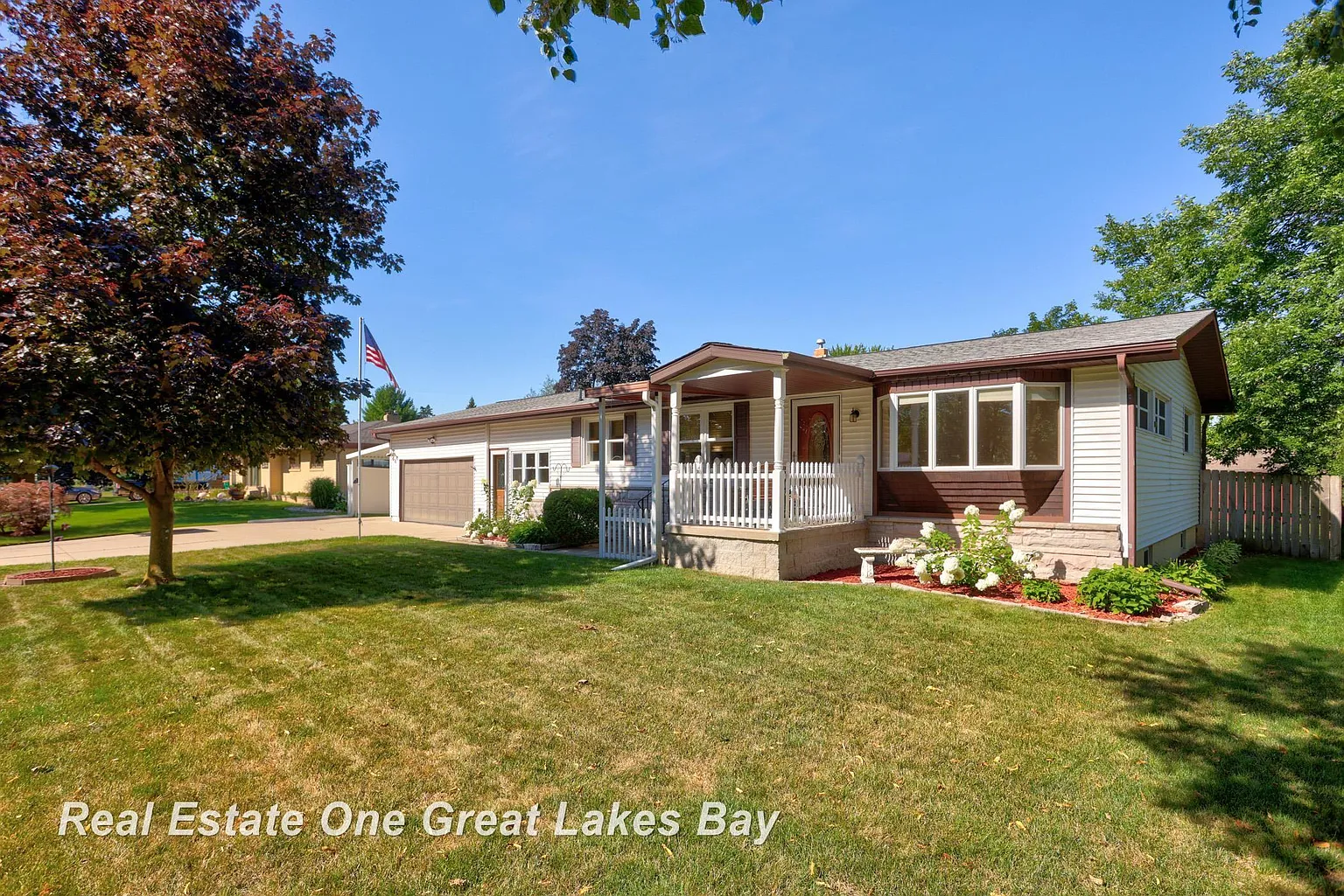4566 W Lewis Dr photo 1