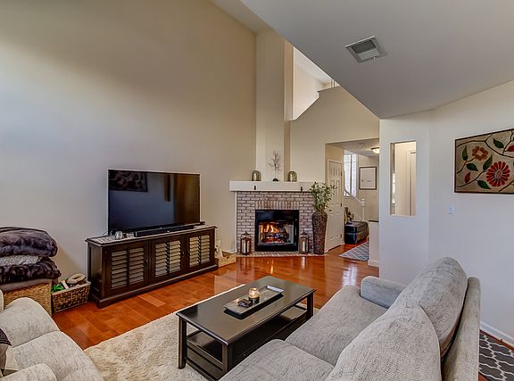 3rd image of 1504 Brittania Way