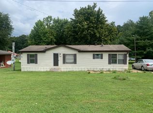 2606 Us Highway 431 S, Beechmont, KY 42323