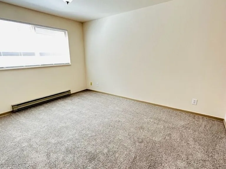 5631 Highway Pl — Photo 10