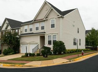 8931 Mayhew Ct, Lorton, VA 22079