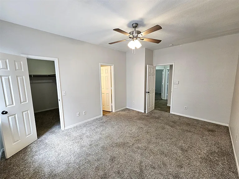 2919 Desert Oasis Ln — Photo 21