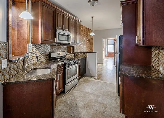 Rented by Warburg | media 29