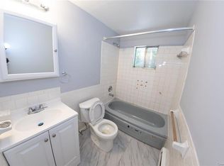 30 Bear Mountain Dr #B6, Hancock, NY 13783