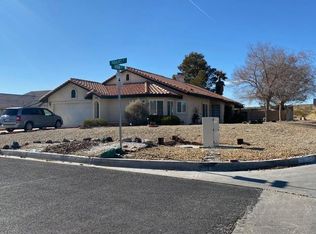 27934 Fairacres Ln, Helendale, CA 92342