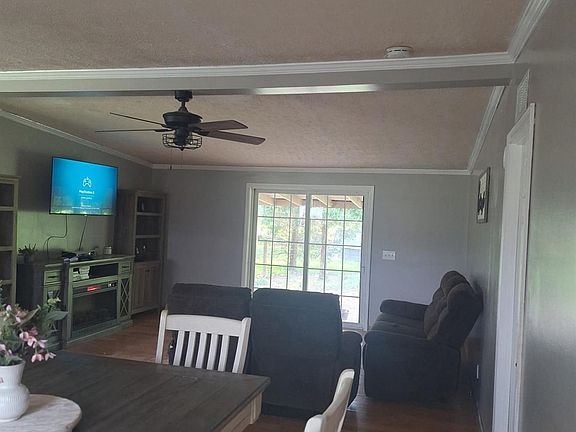 5th image of 5675 Bucktown Rd