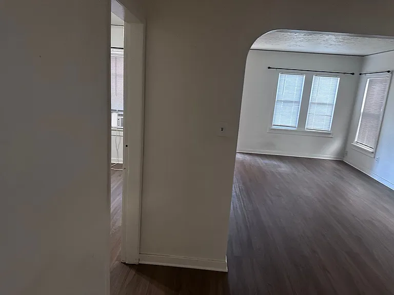 119 & 121 Flower St — Photo 10