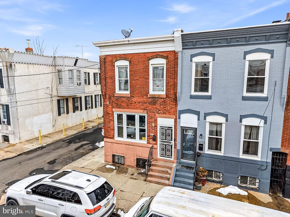 2nd image of 2031 E Elkhart St