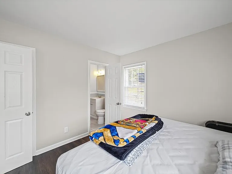 335 Meadowdale Ln — Photo 31