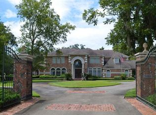 4431 Hillbrook Dr, Orange, TX 77632