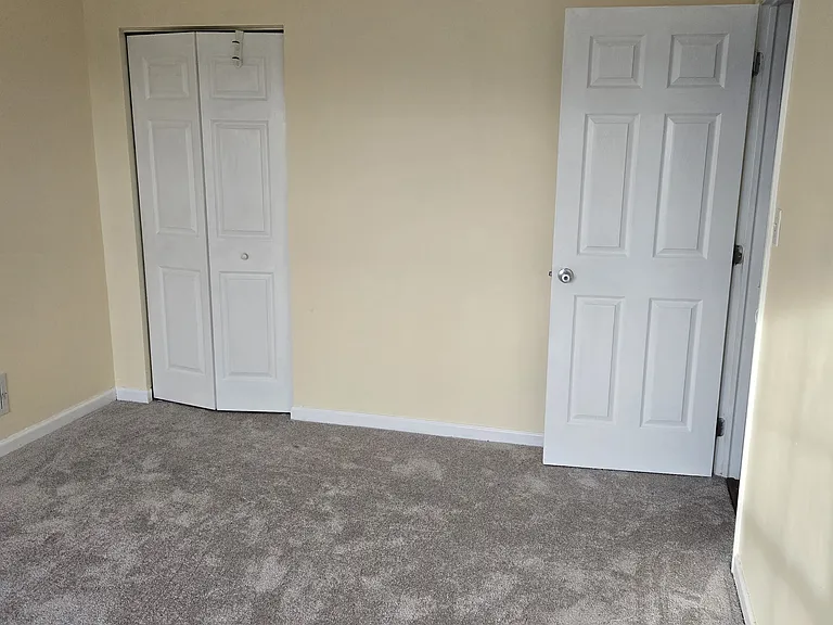 55 Stonecrop Ln — Photo 12