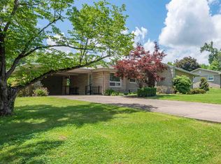 2 W Sunrise Dr, Evansville, IN 47710
