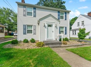 132 Homestead Dr, Youngstown, OH 44512
