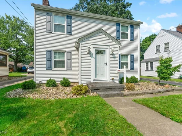 132 Homestead Dr, Youngstown, OH 44512