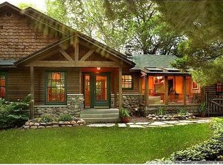 17520 Blaine Ave, Wayzata, MN 55391