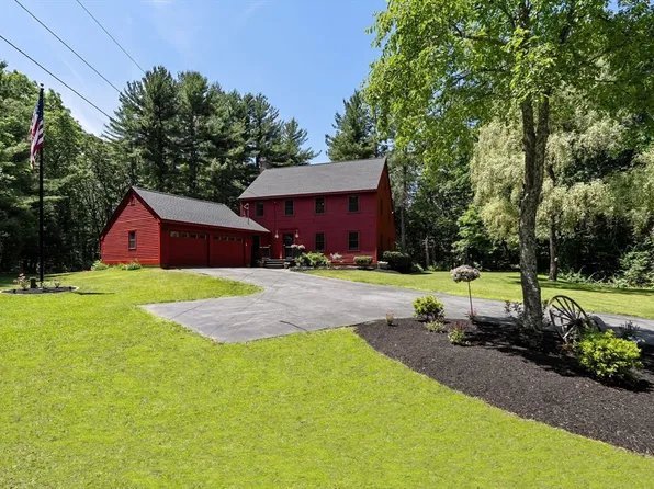 38 Manchaug Rd, Sutton, MA 01590