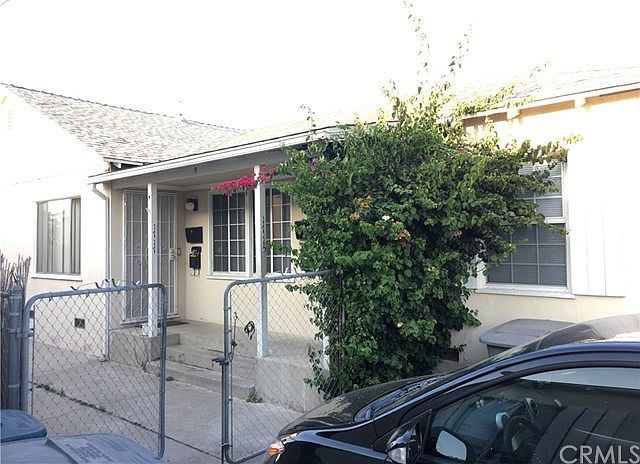 1st image of 1717 W 166th St