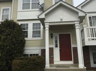 23 W Big Horn Dr, Hainesville, IL 60073