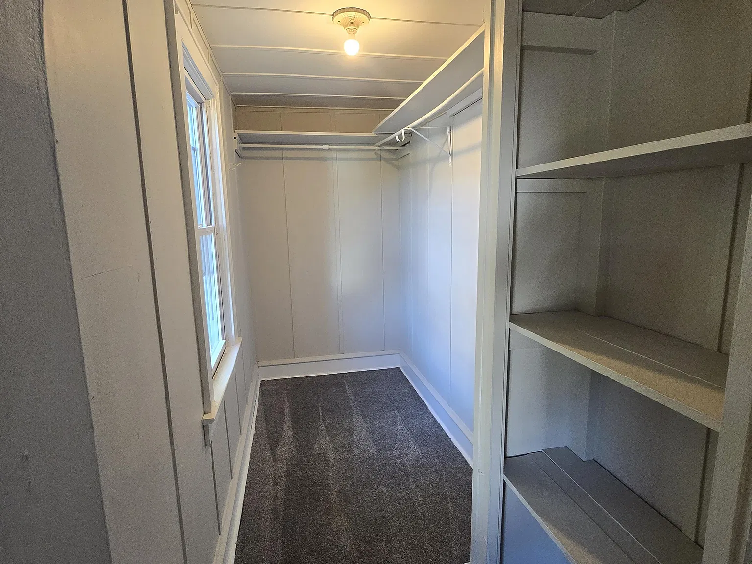 2 bed, 1.0 bath, 1028 sqft, $1,200 — Photo 4