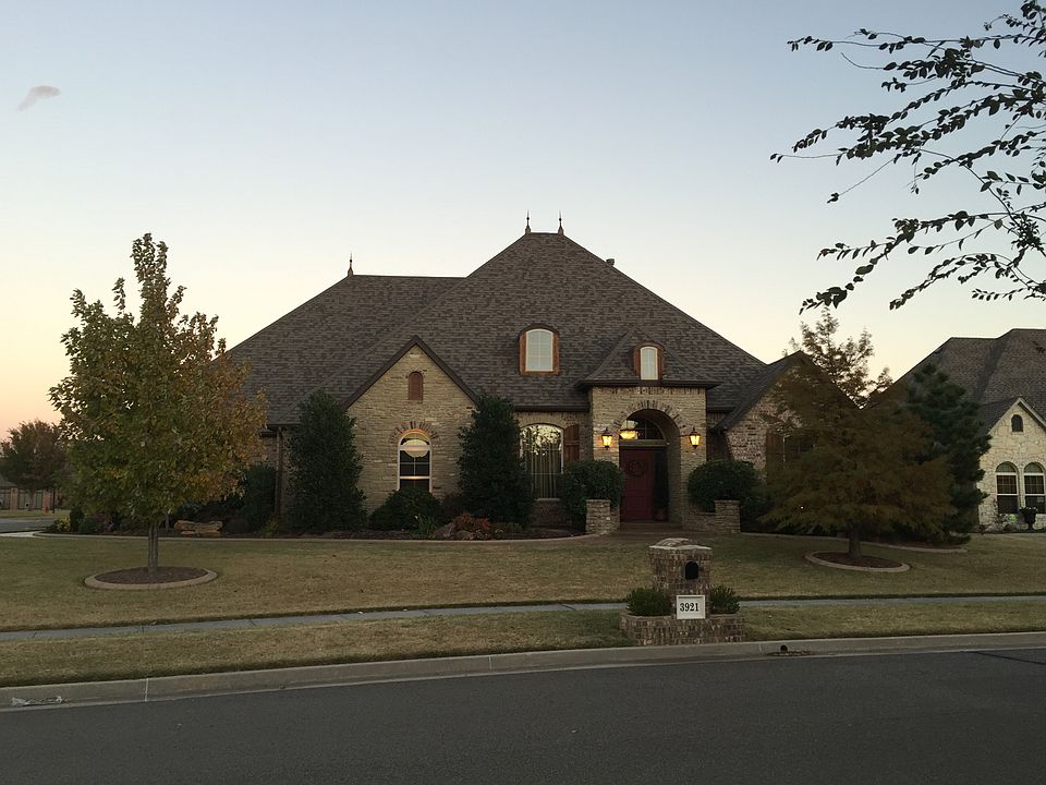 Street view of house