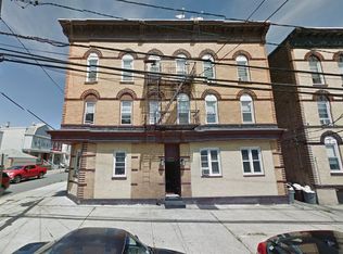 21 E 17th St APT 9, Bayonne, NJ 07002