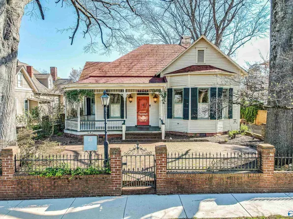 401 White St SE, Huntsville, AL 35801