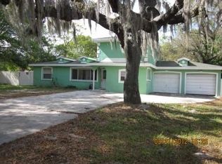 9902 N 19th St, Tampa, FL 33612