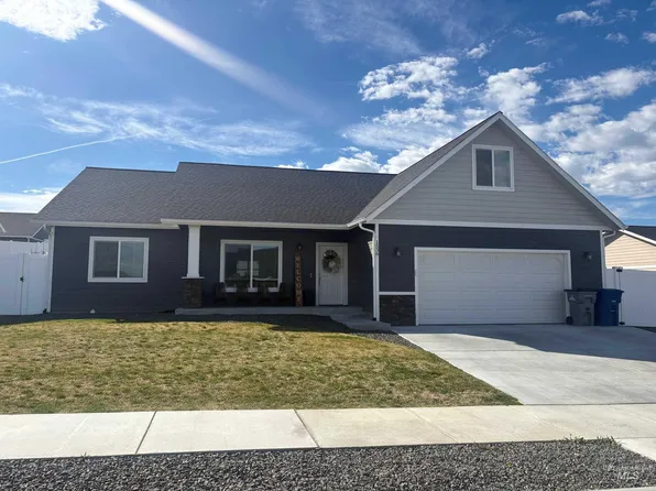 1536 Frontier Dr, Lewiston, ID 83501
