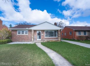 1036 Linden St, Dearborn, MI 48124